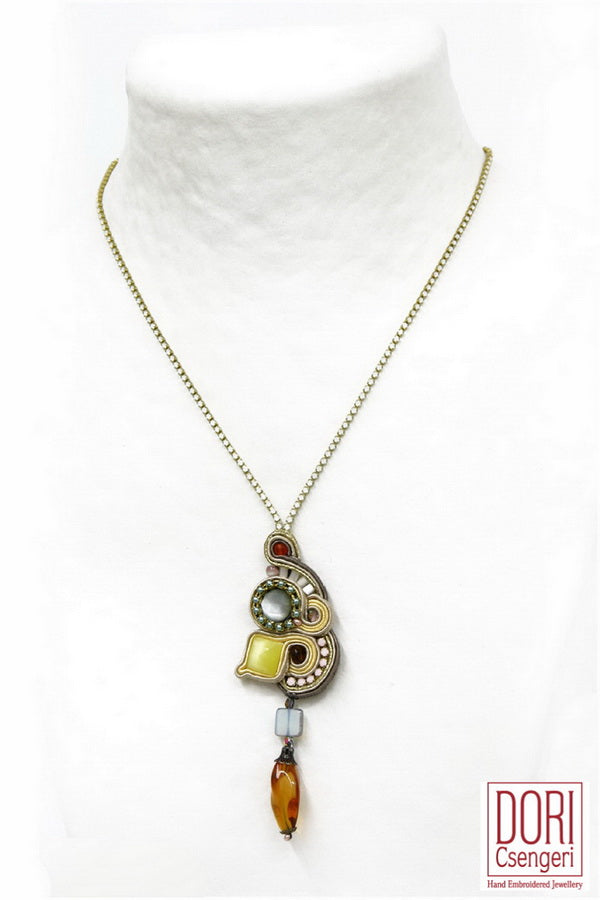 Chambord Delicate Necklace