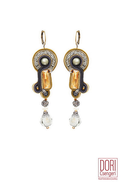 Elara Stylish Earrings