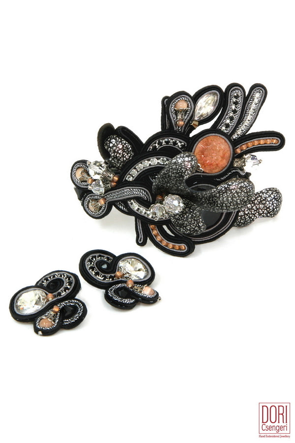 Jalousie Statement Bracelet