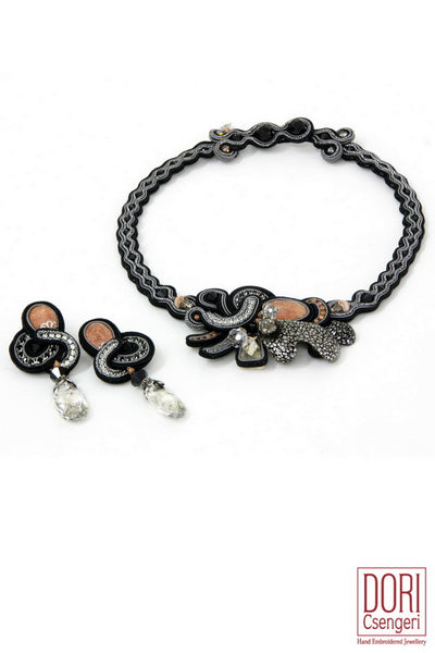 Jalousie Dressy Necklace