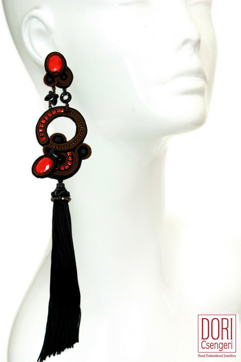 Opium Exceptional Tassel Earrings