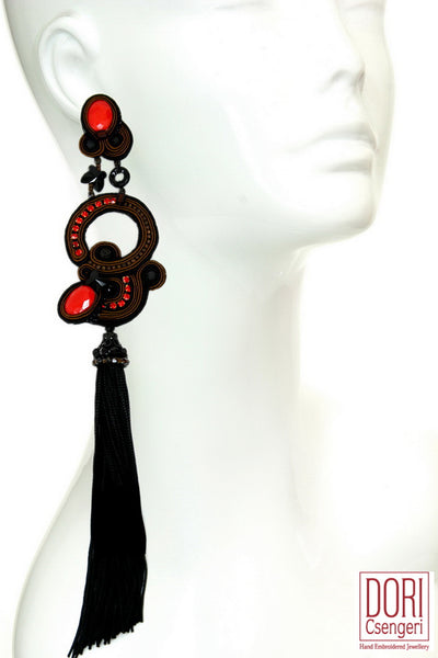 Opium Exceptional Tassel Earrings