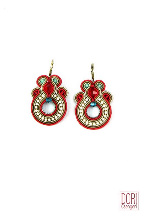 Joie Go To Earrings