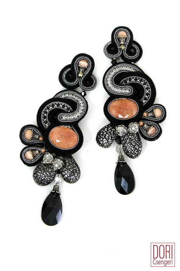 Jalousie Statement Earrings