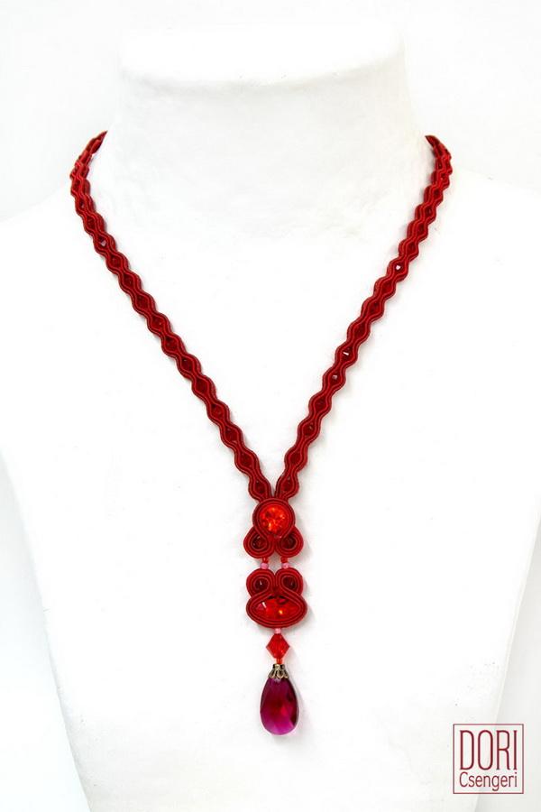 Scandal Delicate Necklace