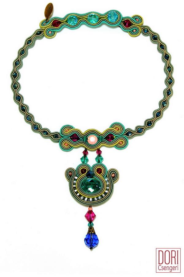 Splash Resort Necklace