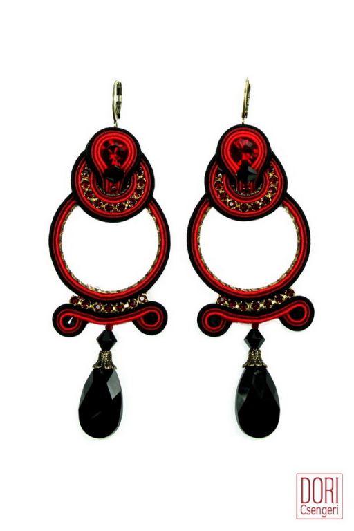 Syrah Hoop Earrings