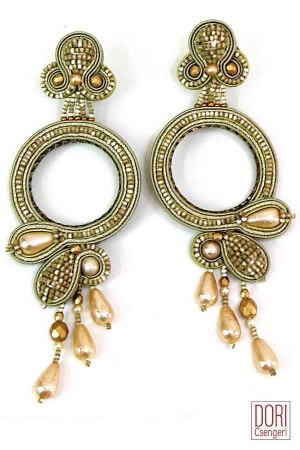 Venus Pearl Drop Earrings