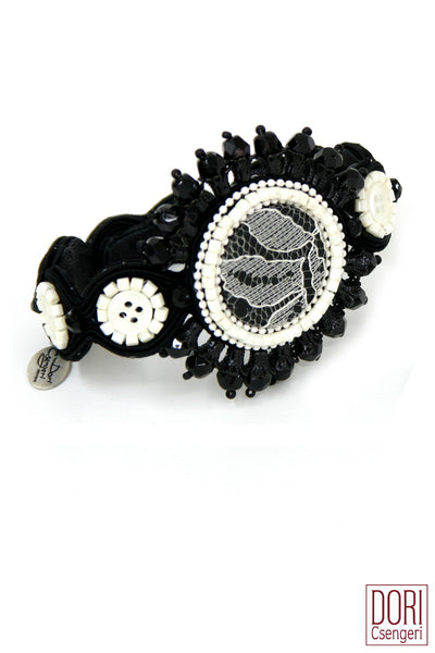 Daisy Black & White Chic Bracelet
