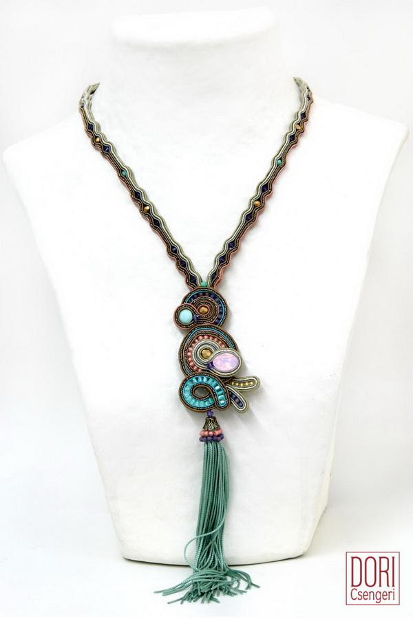 Narnia Fringe Necklace