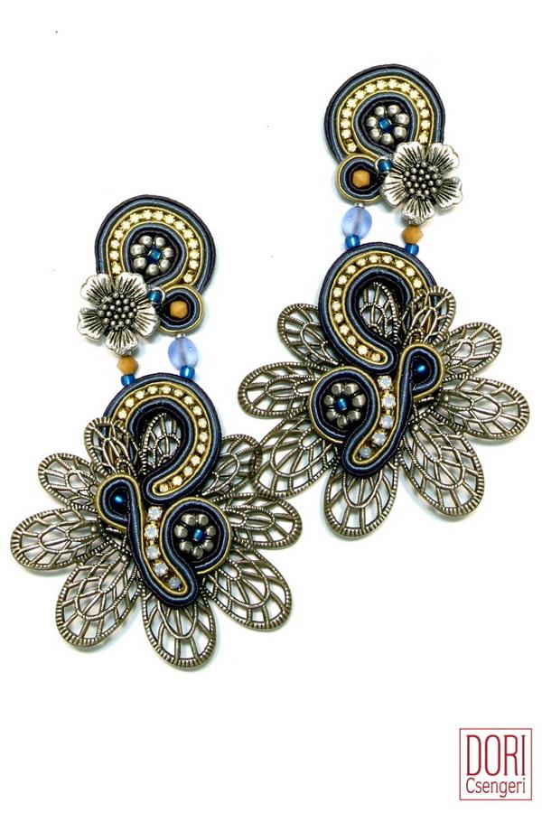 It Girl Statement Earrings