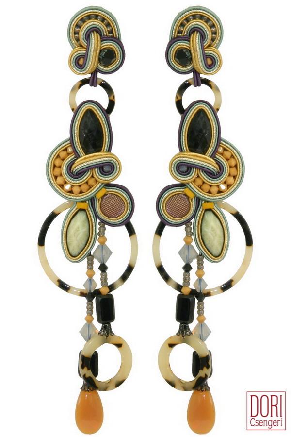 Dorie Necklace in Tortoise Shell Dorie Necklace in Tortoise Shell