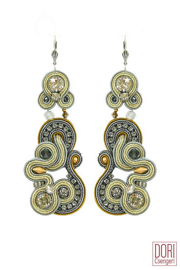 Metallic Elegangt Earrings