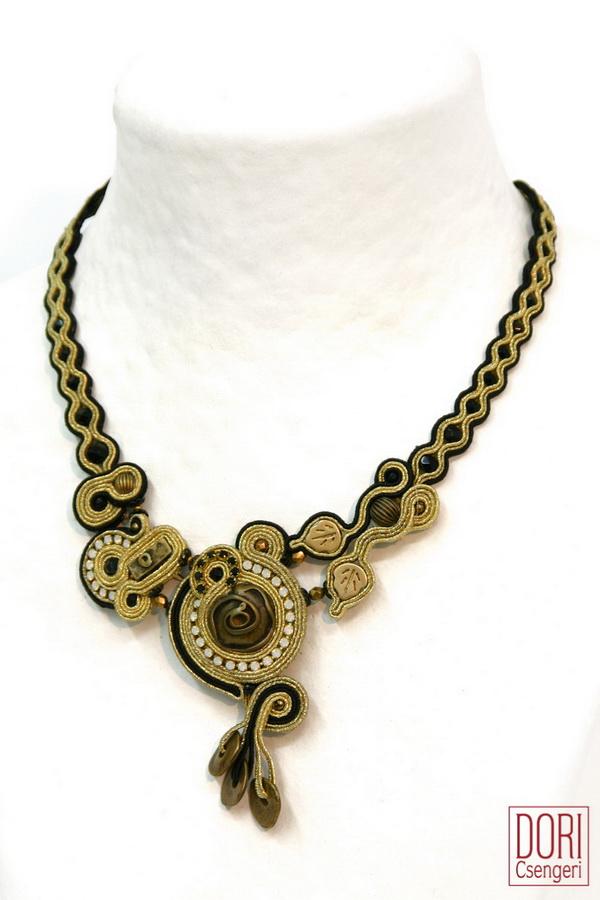 Nefertiti, Statement Necklace