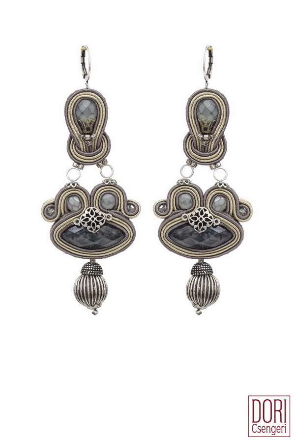 Petra Must Have Earrings