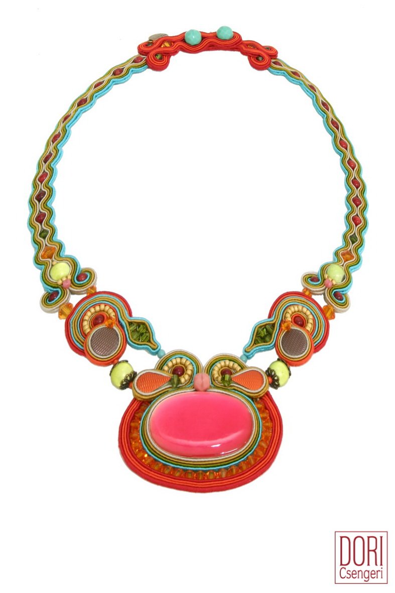 Summer Resort Necklace