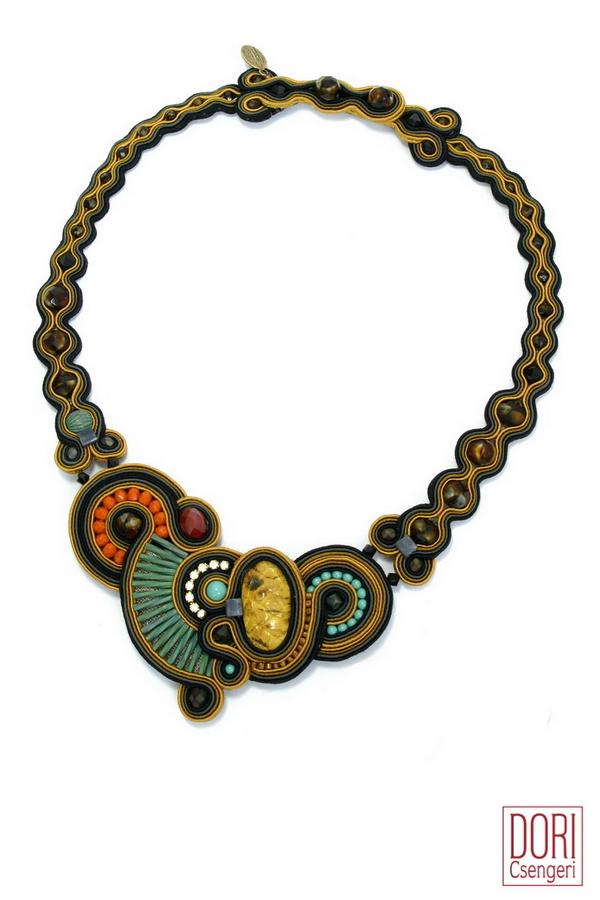 Savannah Unique Necklace