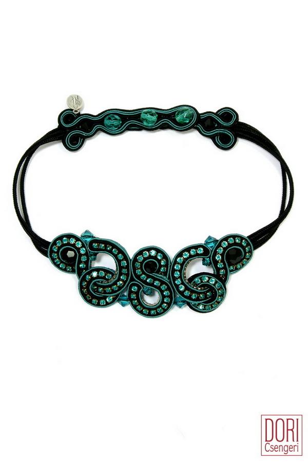 Tania Elegant Choker