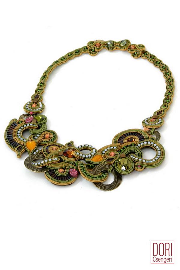 Zephyre Couture Necklace