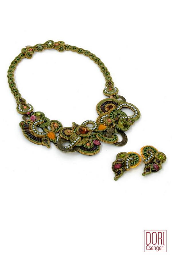 Zephyre Couture Necklace